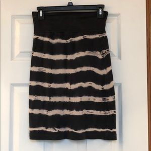 High-waisted, stretchy, American Apparel skirt